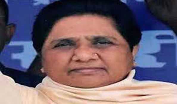 पीड़ित परिवार को न्याय दिलाने में ध्यान दे योगी : मायावती पीड़ित परिवार को न्याय दिलाने में ध्यान दे योगी : मायावती